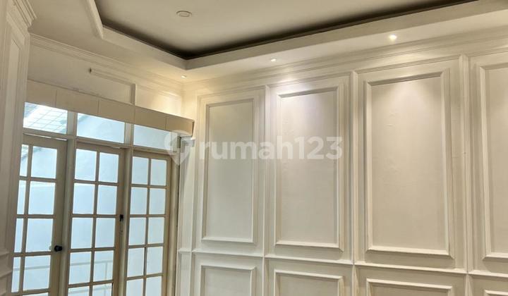 For Sale 2-Story House in Tanjung Duren, Wide Road, Suitable for Residence, Boarding House, Cafe, etc.