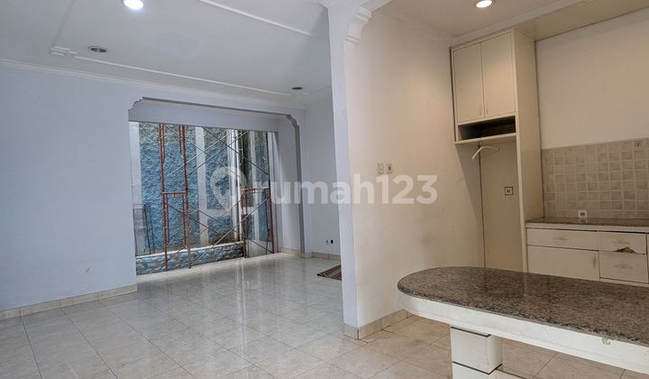 Di Jual Rumah Di Permata Buana, Minimalis Siap Huni Di Jual Rumah Di Permata Buana, Minimalis Siap Huni