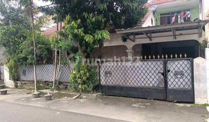 Di Jual Rumah Lama di Tebet, Harga Nego Lokasi Bagus