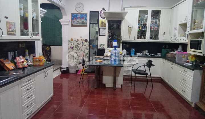 Di Jual Rumah 2 Lantai Cempaka Putih, Dekat Pusat Kuliner Dan Fasilitas Umum 2