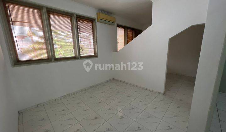 Di Jual Cepat Townhouse 3 Lantai Di Pluit, Minimalis Siap Huni 2