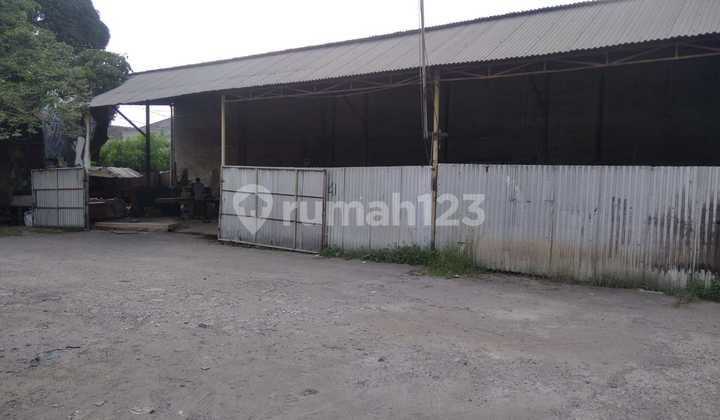 DIJUAL TANAH 5,000 M2 BERIKUT BANGUNAN 1,800 M2 JALAN HASYIM AHARI,CIPONDOH,TANGERANG