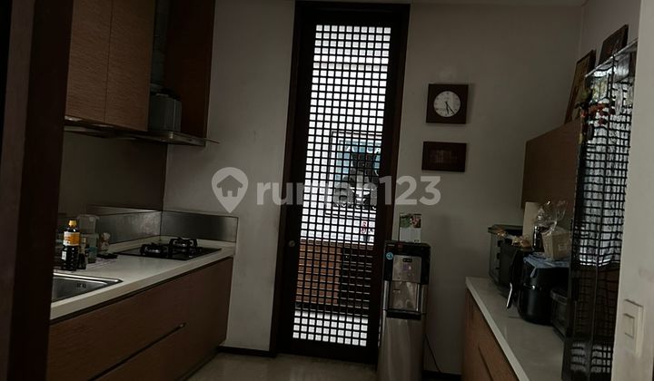 Dijual rumah 2 lantai puri bintaro,Jakarta Selatan. hook, luas bangunan  480 M2 2