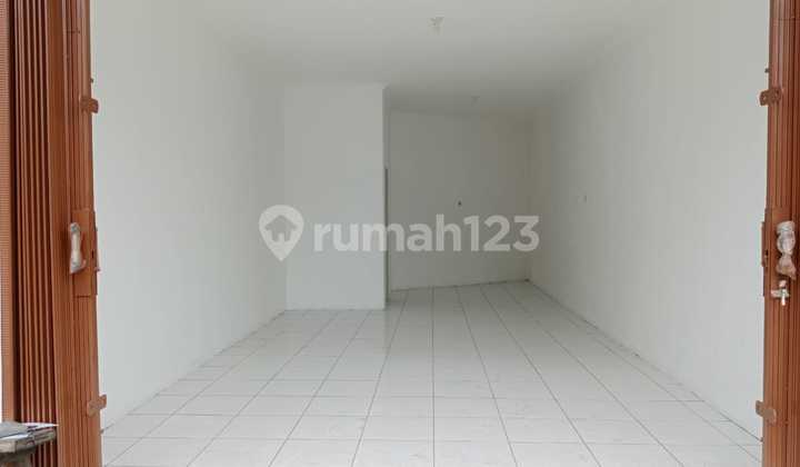O Dijual Tanah Berikut 9 Kios di Jalan Binong Raya, Curug, Tangerang O Dijual Tanah Berikut 9 Kios di Jalan Binong Raya, Curug, Tangerang