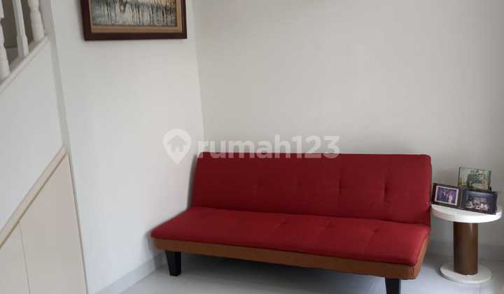 FOR SALE BEAUTIFUL 2-STORY HOUSE IN LIPPO KARAWACI TANGERANG 2