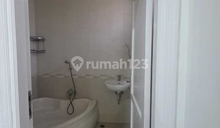 O DIJUAL RUMAH 2 TINGKAT PERUMAHAN MODERNLAND CLUSTER PERANCIS TANGERANG 2