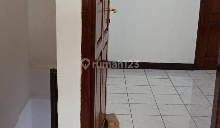 Dijual Rumah 1.5 Lantai Daerah Jalan Hemat Jelambar Grogol 1