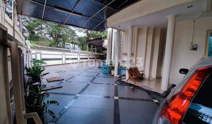 Dijual Rumah Mewah di Perumahan Gading Serpong