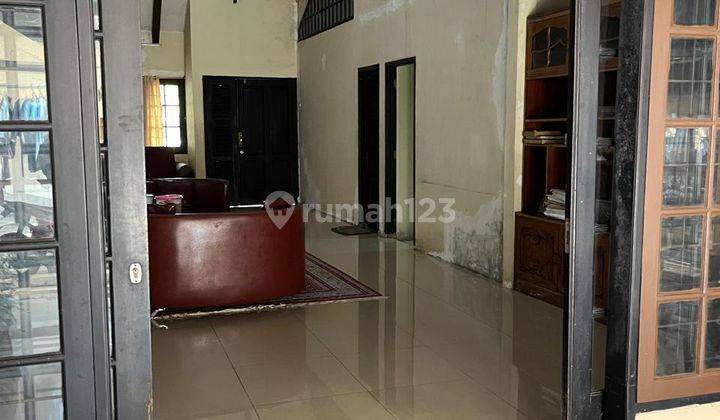 Dijual Rumah Cocok Untuk Usaha dan tempat tinggal di Jalan Strategi Joglo 1