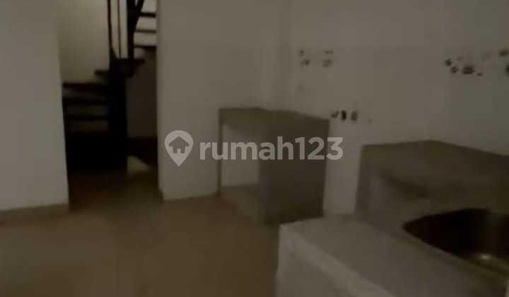 DIJUAL RUMAH LUAS BGN 270 M2 JL.FLAMBOYAN RAYA,SUNTER JAYA,JAKUT