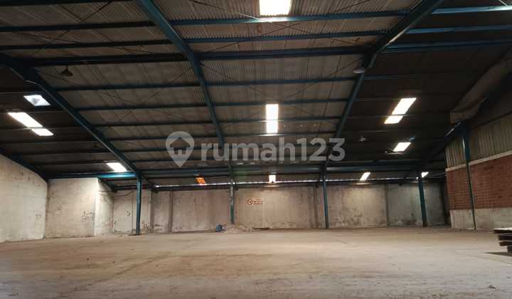 FOR RENT: 1410 M2 WAREHOUSE IN KARAWACI TANGERANG FOR RENT: 1410 M2 WAREHOUSE IN KARAWACI TANGERANG