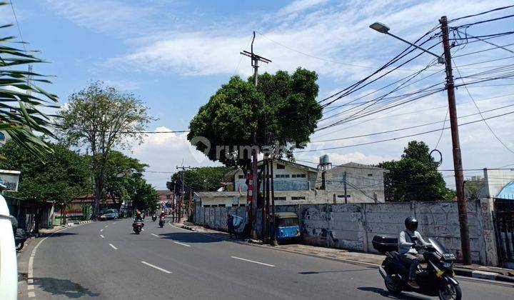 Dijual Tanah Bangunan Bengkel Mobil Yang Sedang Operasional di Kebayoran Lama Jakarta Selatan 2