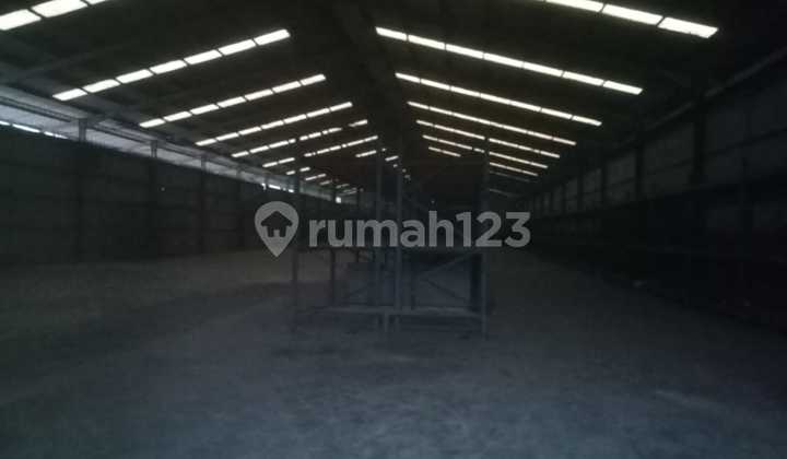 Warehouse for rent in Cikupa area, land area 1,900 sqm Warehouse for rent in Cikupa area, land area 1,900 sqm
