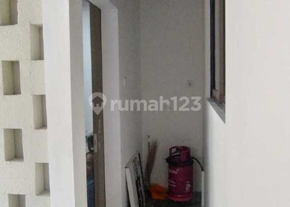 DIJUAL RUMAH 3 LANTAI DI PURI 11 HERITAGE,KARANG TENGAH,TANGERANG