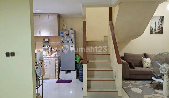 DIJUAL RUMAH CANTIK 2 LANTAI PERUMAHAN METRO PERMATA 2 KARANG TENGAH TANGERANG 1