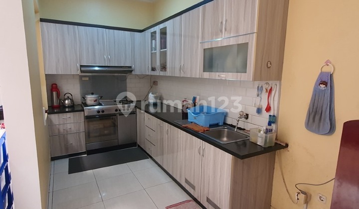 FOR SALE 2-STORY HOUSE NEAR PURI MALL AND LIPPO MALL 1