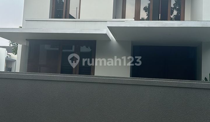 Dijual rumah 2 lantai puri bintaro,Jakarta Selatan. hook, luas bangunan 480 M2 Dijual rumah 2 lantai puri bintaro,Jakarta Selatan. hook, luas bangunan 480 M2