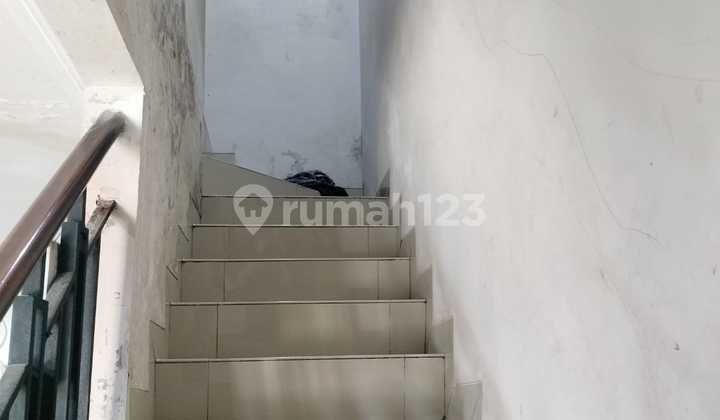 For Sale: Green Lake City Cluster East Asia House, Size 4x12, Tangerang, Jakarta For Sale: Green Lake City Cluster East Asia House, Size 4x12, Tangerang, Jakarta