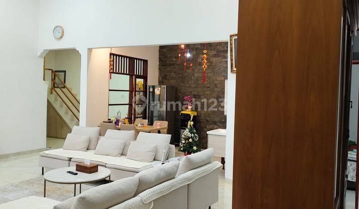 Dijual Rumah 2 Lantai di Kemang Pratama Bekasi 1