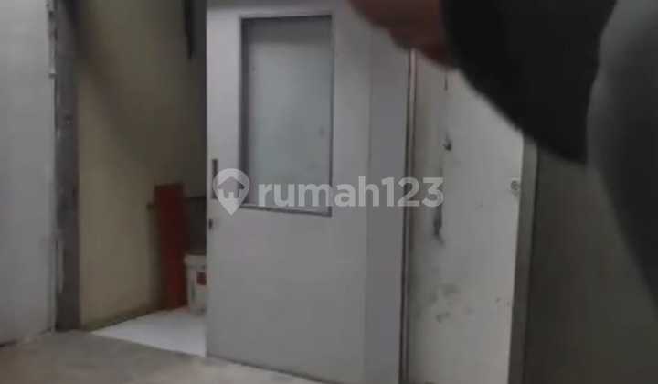 For Rent: 2,500 sqm Warehouse on Jalan Prancis, Dadap For Rent: 2,500 sqm Warehouse on Jalan Prancis, Dadap