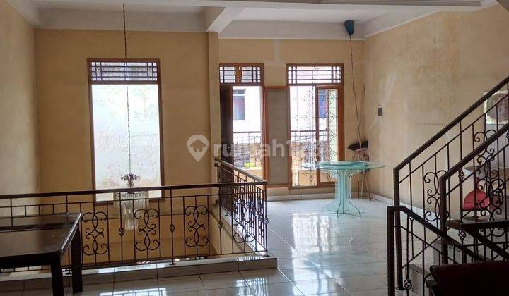 Dijual Rumah 2 Lantai Perumahan Taman Aries 2