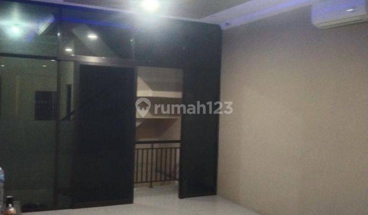 Dijual Ruko Hook di Jalan Duri Kosambi Raya 2