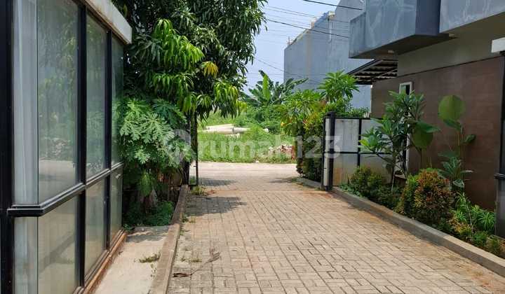 FOR SALE QUICKLY A 3-STORY HOUSE IN ADHYAKSA RESIDENCE, KARANG TENGAH, TANGERANG 1