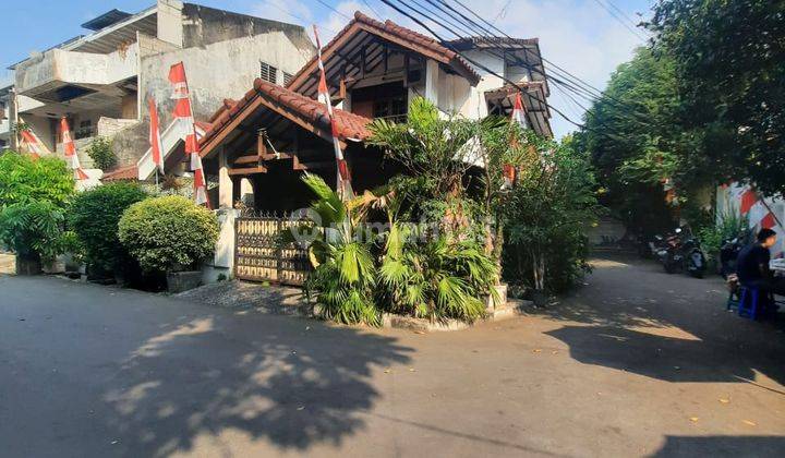 Dijual Rumah Hoek Daerah Tomang 2