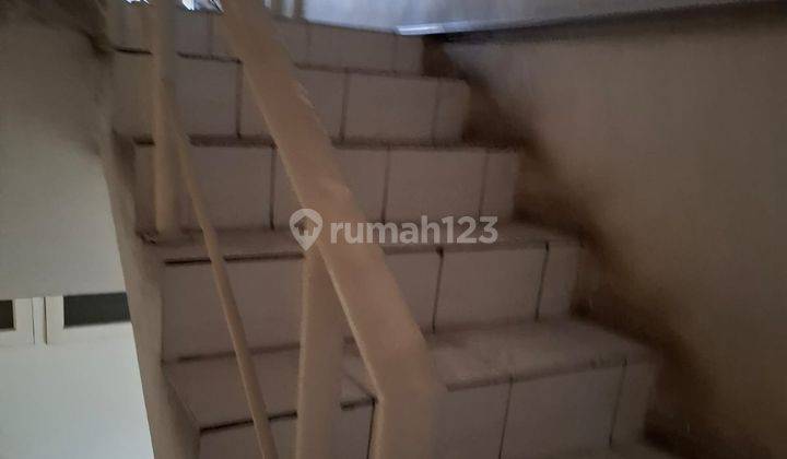 Disewakan Ruko 3,5 lantai Jalan Taman Palem Lestari 1
