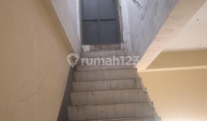 o FOR SALE/RENT  2-STORY SHOPHOUSE ON SUBANDI STREET, KARAWACI, TANGERANG 2
