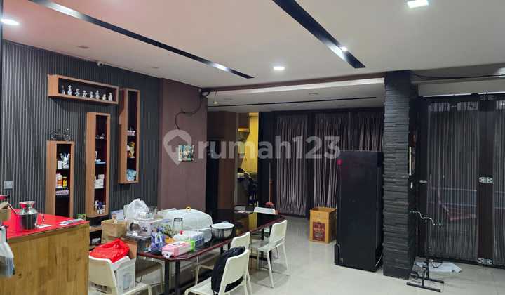 For Sale Luxury House Banjar Wijaya Housing Size 650 M2 Cipondoh Tangerang 2