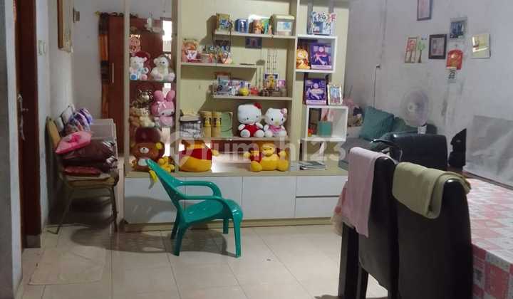 DIJUAL RUMAH TINGGAL 2 LANTAI DAERAH PORIS INDAH ,TANGERANG