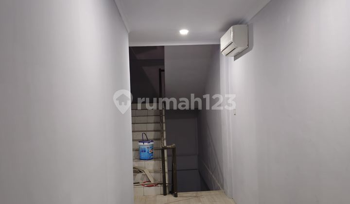 FOR SALE/RENT 4.5-STORY SHOPHOUSE, BALAI PUSTAKA TIMUR STREET, EAST JAKARTA 2