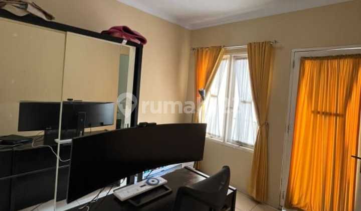 For Sale 2-Story House in Metland Puri Housing Complex, Size 8X20, Tangerang 2