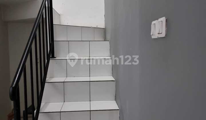DIJUAL RUMAH MEWH DI CLUSTER MADRID ,MODERNLAND,CIPONDOH,TANGERANG