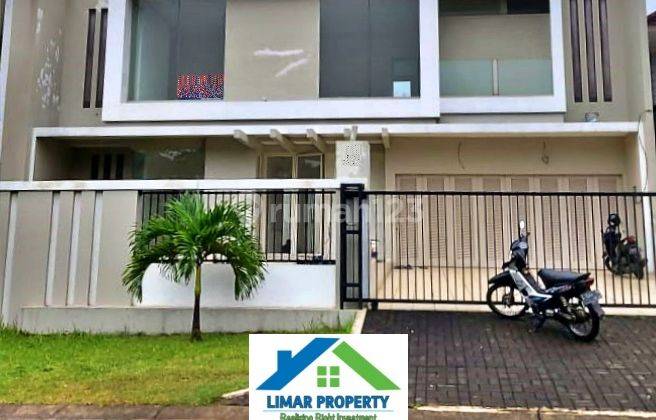 Rumah 2 Lantai dijual di Perumahan kota wisata cibubur 1