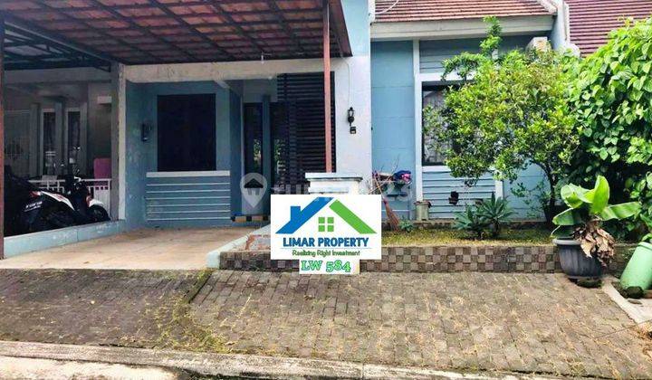 Rumah 2 lantai siap huni di area legenda wisata Cibubur  1