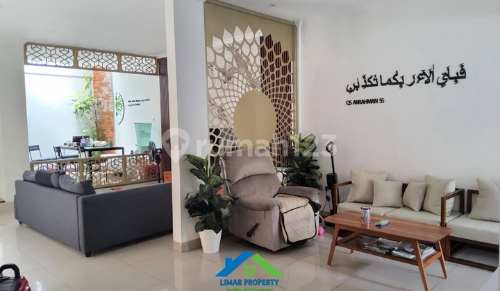 Rumah Luas Harga Bagus di Lokasi Favourite Legenda Wisata Cibubur Rumah Luas Harga Bagus di Lokasi Favourite Legenda Wisata Cibubur