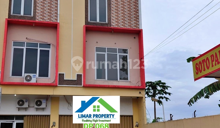 Disewakan Ruko 3 Lantai Siap Huni dan Strategis di Ciherang, Tapos, Depok