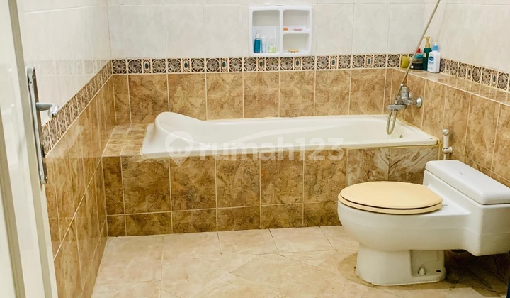 Rumah Cozy Full Furnish Cluster Favourite Kota Wisata Cibubur 2