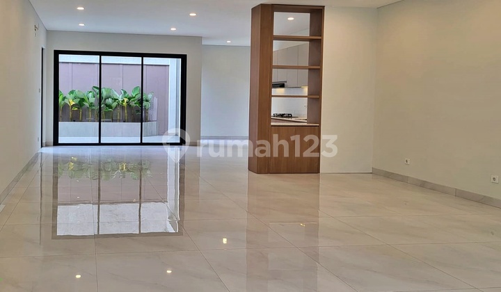 Rumah Cozy Posisi Boulevard Nego Sampai Deal di Legenda Wisata 2