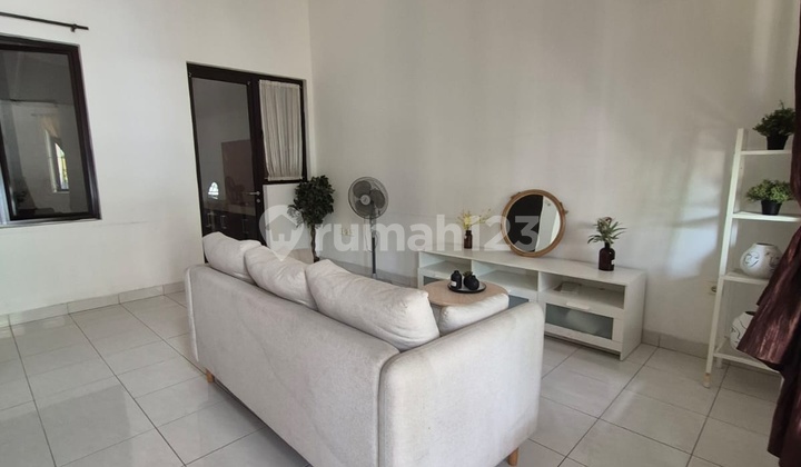 Rumah Nyaman Terawat Harga Murah di Legenda Wisata Cibubur 2