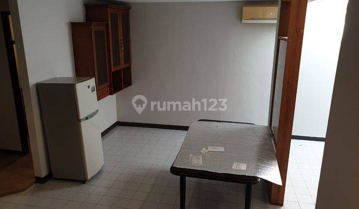 Disewakan Rumah di Puri indah 10