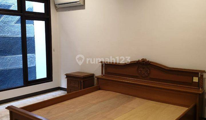 Disewakan Rumah di Puri indah 14