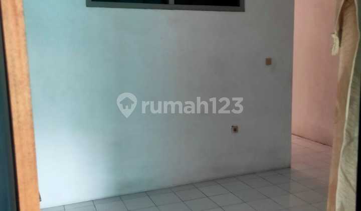For Rent House D Kupang with AC