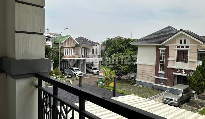 For Sale Nice House, Green Environment, Ready to Occupy, in The Green Bsd 2