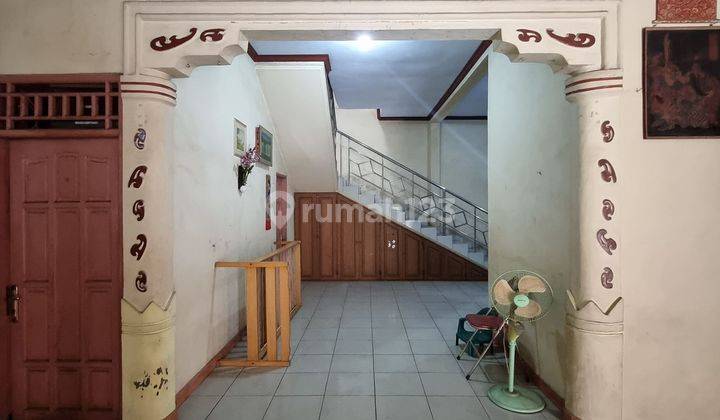 Dijual rumah pinggir jalan raya lokasi bagus di perumnas 1 Tangerang 2