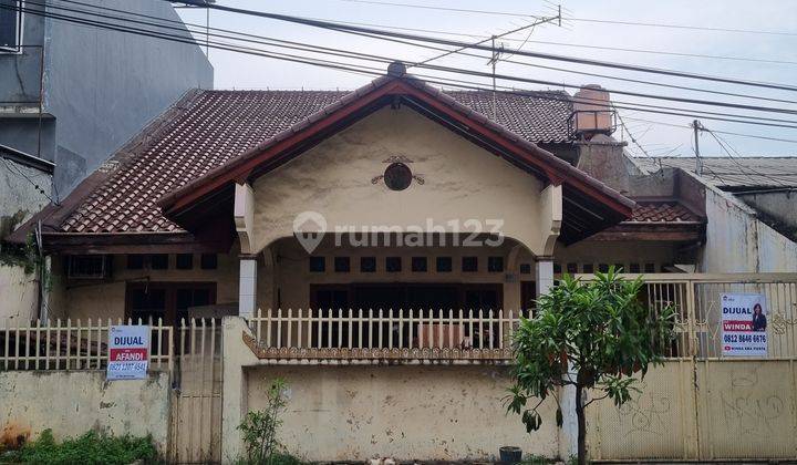 Dijual rumah pinggir jalan raya lokasi bagus di perumnas 1 Tangerang 1