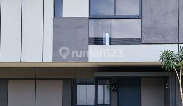 For Rent House In Park Serpong Type X2 For Rent House In Park Serpong Type X2