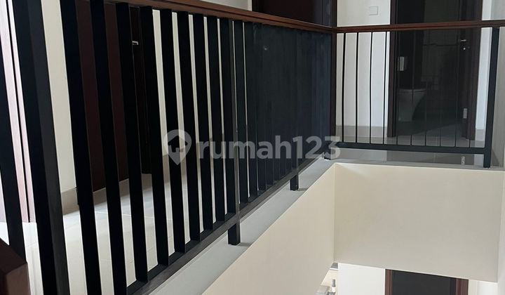 Dijual Rumah Bagus, Lingkungan Asri di 2